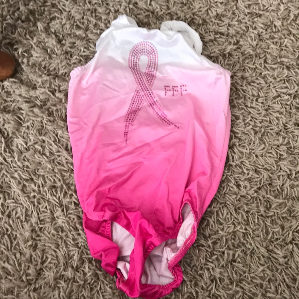 Gymnastics leotard